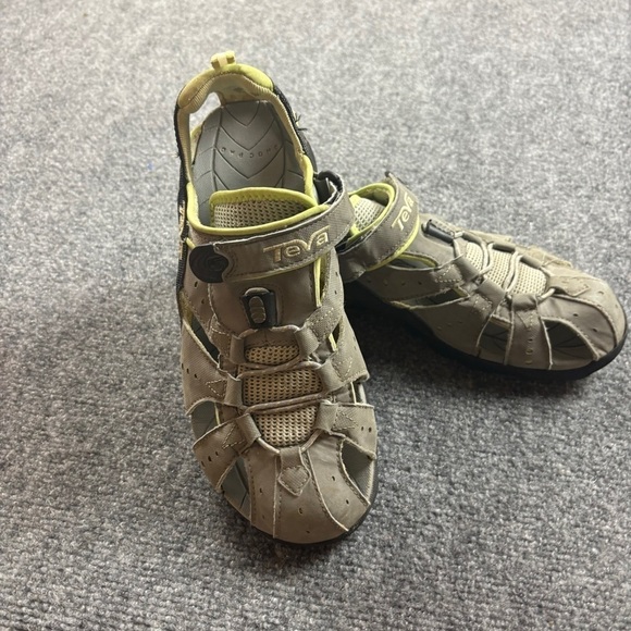 TEVA Women’s grey green/yellow waterproof Deacon sandal hiking shoe size: 9 - Picture 1 of 10